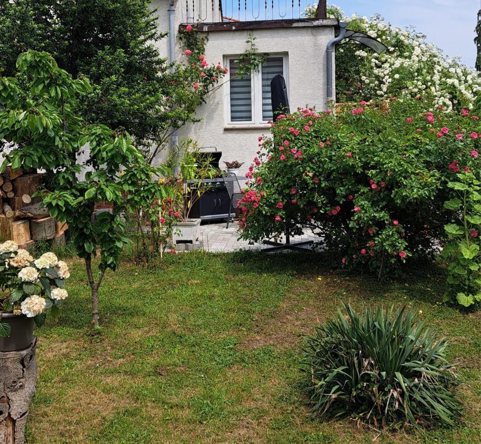 Ferienwohnung Rosengarten 발렌슈테트 외부 사진